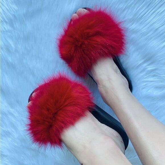 Handmade Red Fluffy Genuine Fox Fur Slippers, Soft Slide - Picture 12 of 12